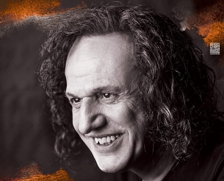 Βασίλης Παπακωνσταντίνου